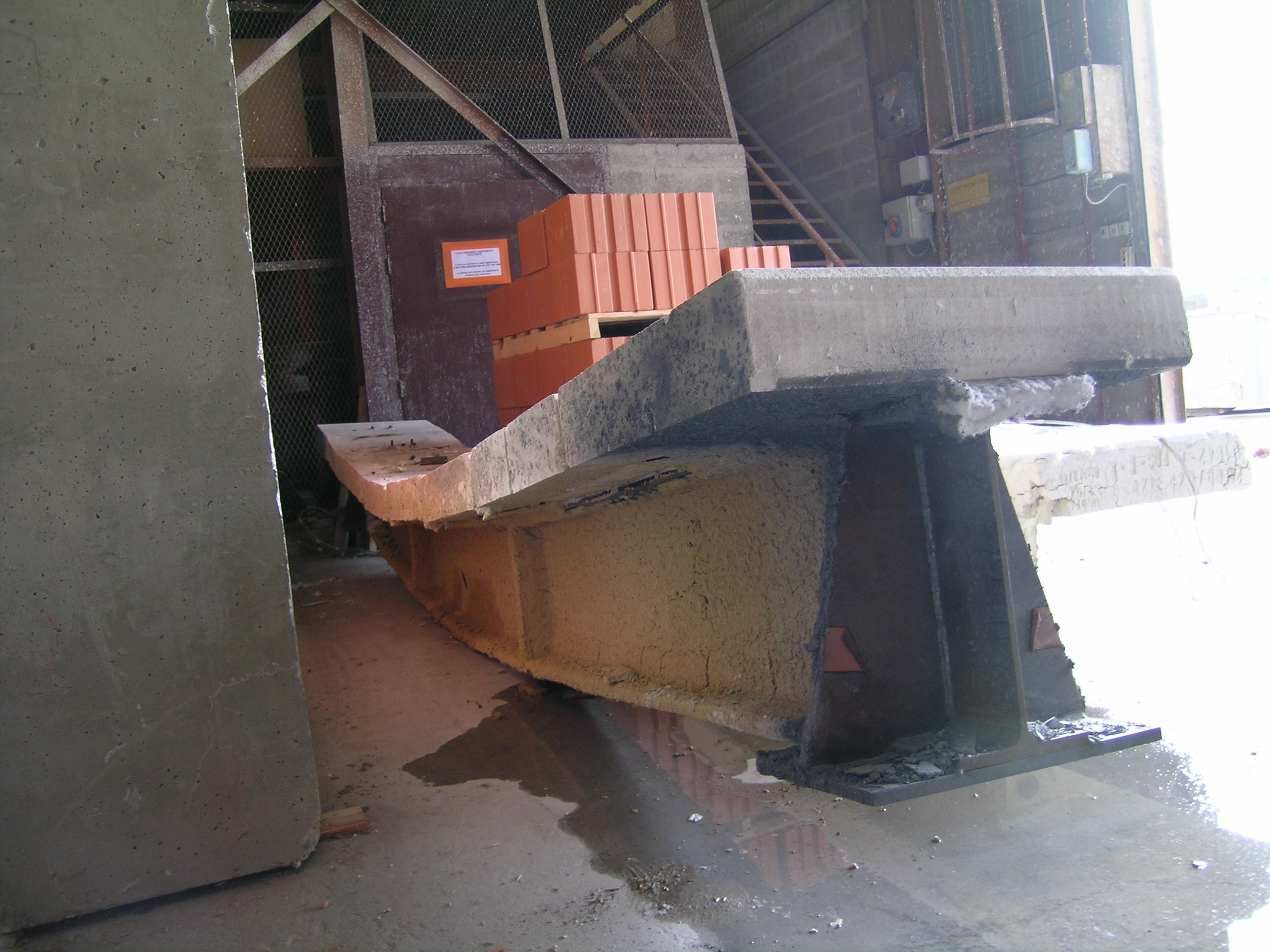 Application flocage coupe-feu FIREMAT sur structure métallique